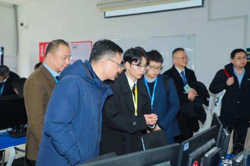 成人职业教育：在学习的路上永不止步